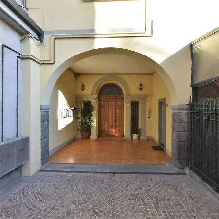 Duomo Mansarda By Interhome Daire