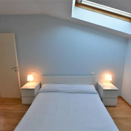 Duomo Mansarda By Interhome